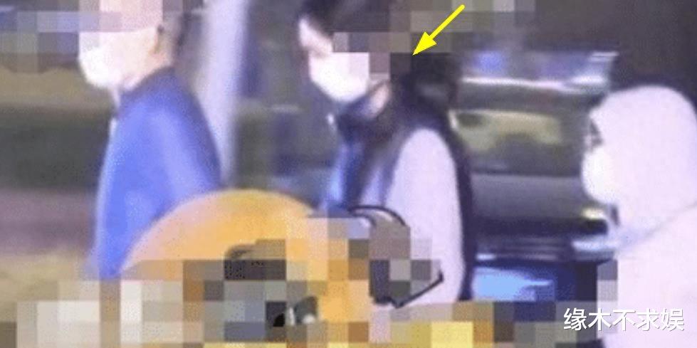 李鸿其官宣与王紫璇恋情,女方投资男方电影,被扒和富豪有孩子!