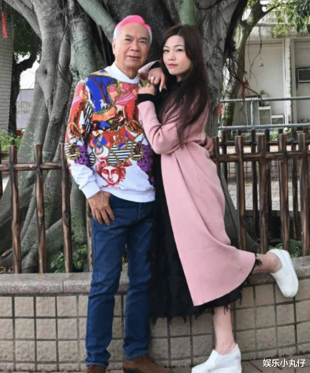 李龙基|72岁TVB男星李龙基,将与36岁小三登记,已将7套房产转移给女方
