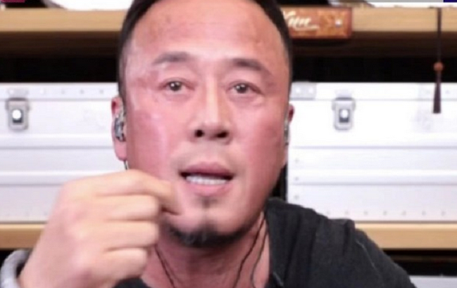 杨坤再嘲刀郎，面红耳赤情绪激动，刀郎IP露端倪，网友：都被骗了