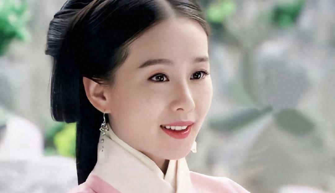 奋力商演老公看戏?看到刘诗诗的现状,才知道当初马舒雅有多幸运