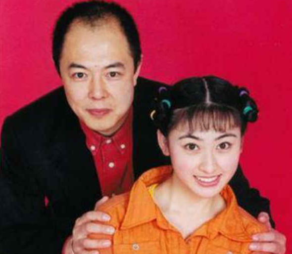 她被张铁林玩弄4年，嫁给大23岁黑道大哥，一代女神为何非要作践自己？