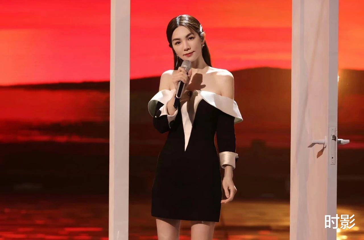 ella|陈嘉桦接受专访,曾担心压力大,不愿参加《乘风2023》