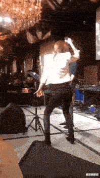 知名演员林心如醉酒，热舞姿势奔放，霍建华脸红，评论区沦陷