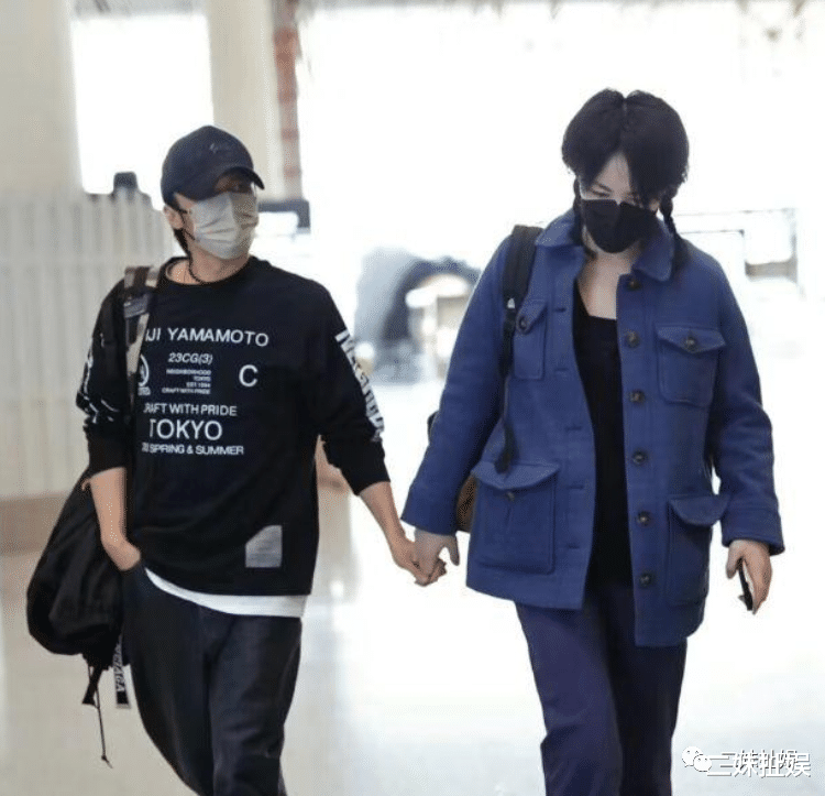 谢霆锋|不但是姐弟恋，还是高矮恋，谢霆锋穿着厚底鞋没有王菲高