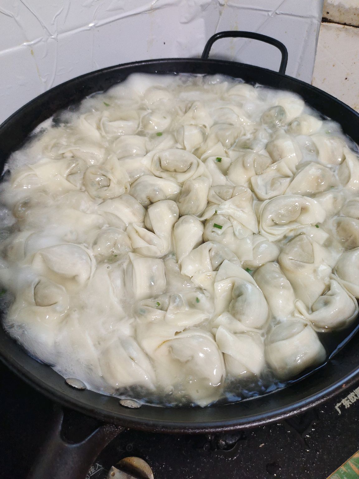 饺子|酸辣鲜香，妙趣横生的捞汁酸汤水饺，尽情领略美味与创意的融合！