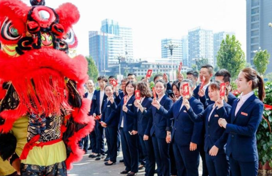 央企|某些央企偏爱“北京户口”，hr对毕业生坦言，非本地清华学子也难