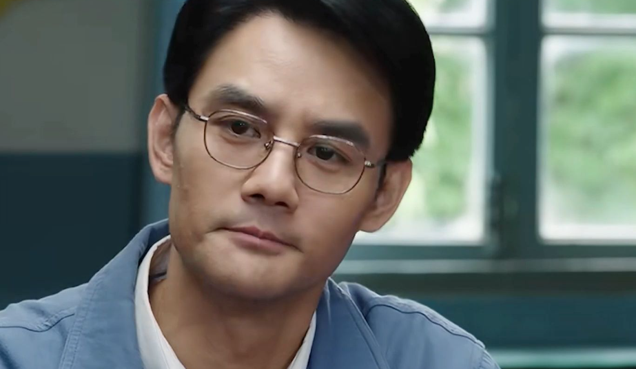 空降6集,拿下飙升榜第一!观众:真不愧是我苦等7年的年代大剧