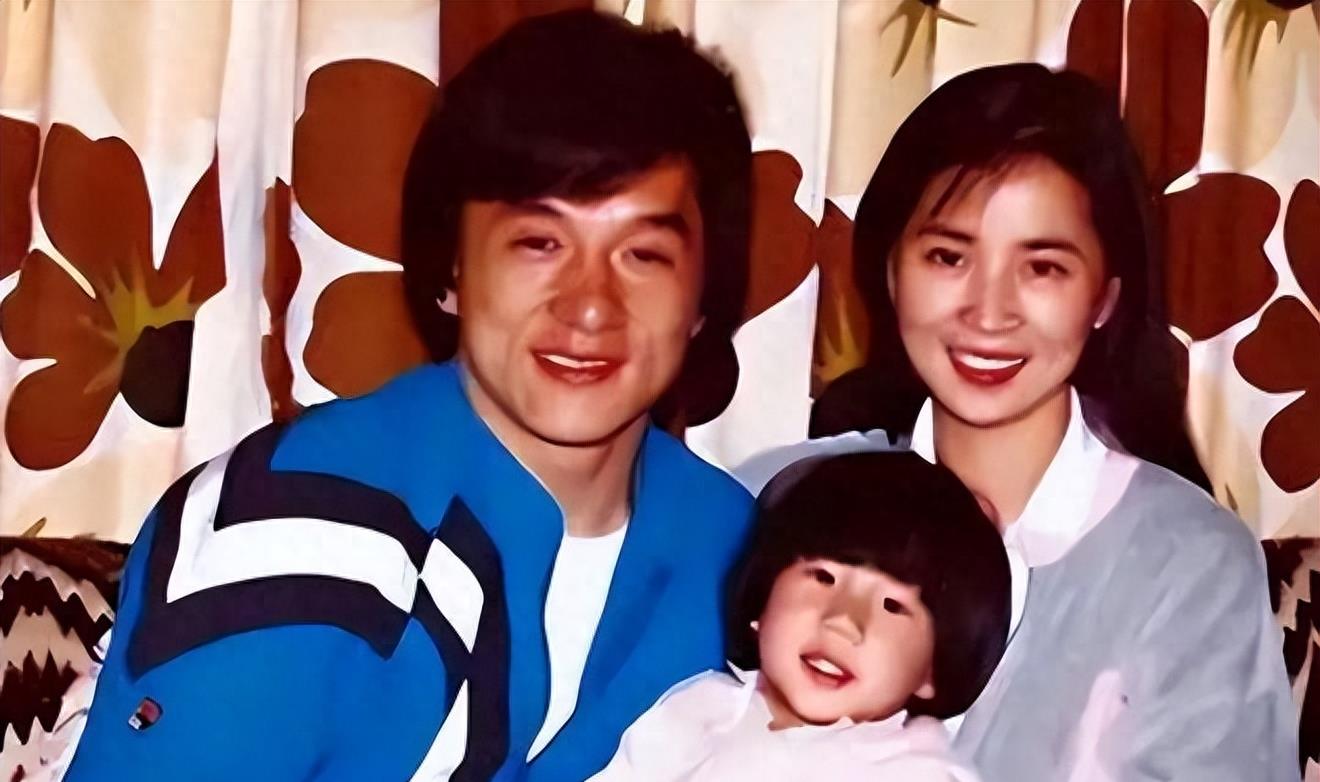 为斩草除根,成龙对乞讨为生的女儿下“毒手”,简直丧尽天良!