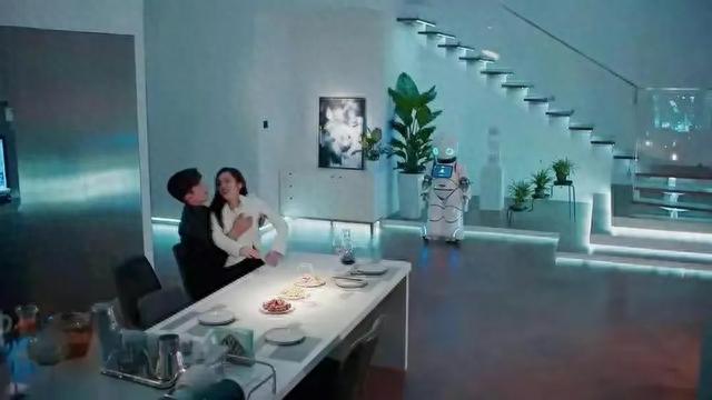 张翰被嘲油，尝菜吮吸皱眉很享受，加上杨烁，导演炒菜不想放油吗