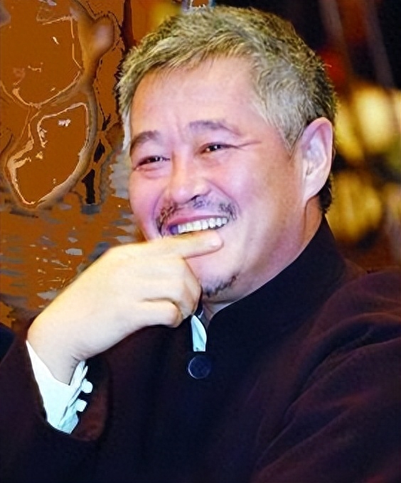 66岁的赵本山老脸都丢光了，儿子不仅炫富还骂网友：你算哪根葱！