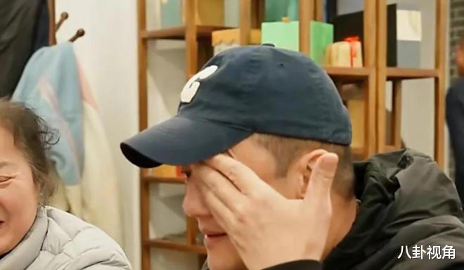 李亚鹏投资20亿开火锅店，两年内要超过海底捞，妻子无奈苦笑捧场