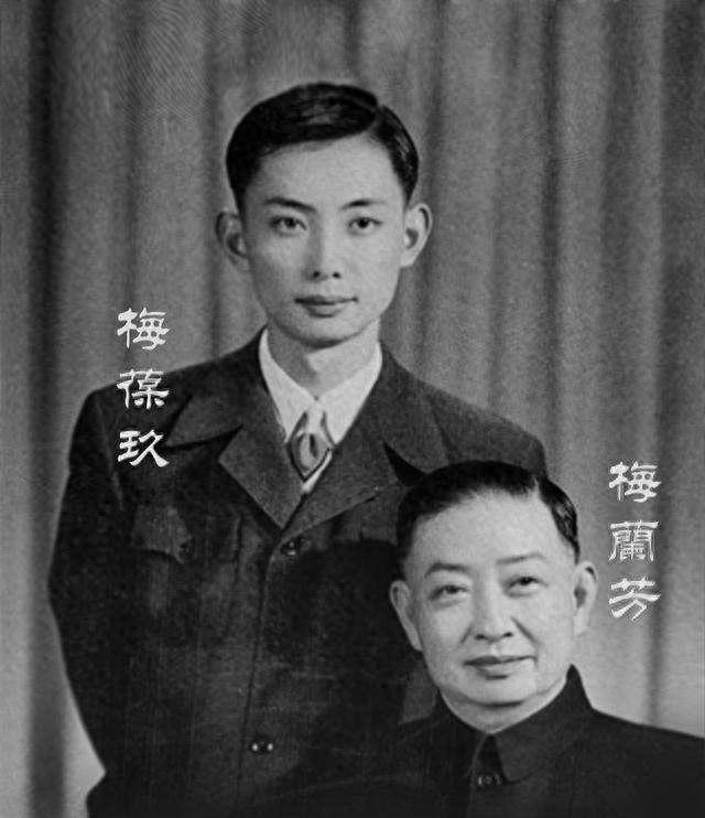 “跳梁小丑”李玉刚跌落神坛!不再被世界宽恕,梅葆玖:死不原谅