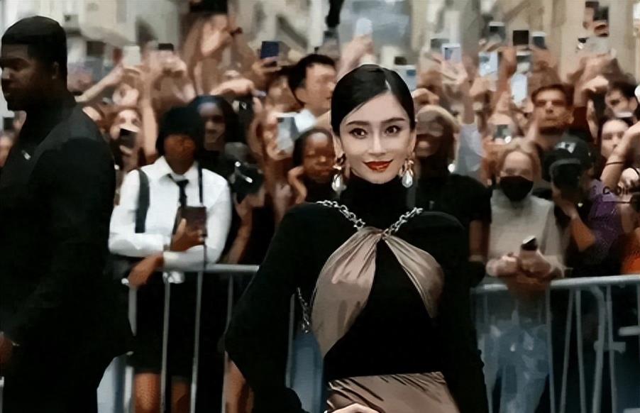 曝杨颖“疯马秀”波及儿子！黄晓明紧急办理停课，带孩子出国旅游去