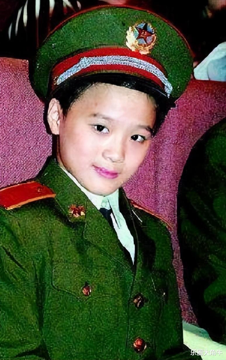 善恶终有报!当初不顾妻女反对收养孤儿的姜昆,如今走上康庄大道