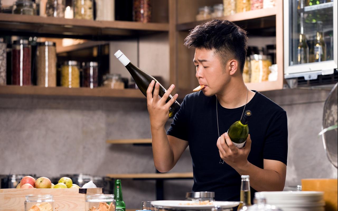 李冰冰|8位低调的“隐形富豪”,个个深藏功与名,赚得盆满钵满