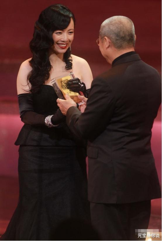 邓萃雯:情错万梓良,爱上已婚的江华,负债、被封杀,50岁逆袭