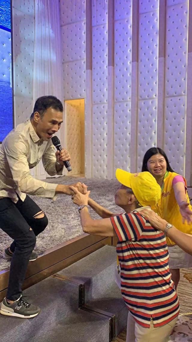 61岁「猜Fing」停工半年治胃炎兼割胆暴瘦!