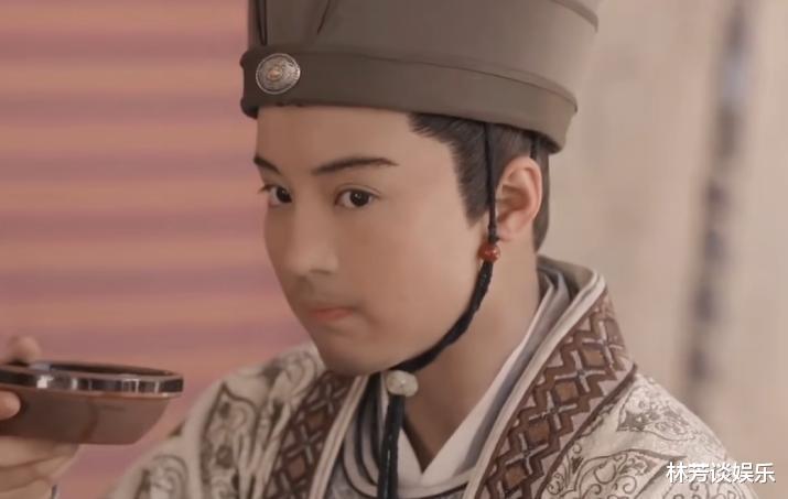 《国色芳华》告诉观众，当女配太过惊艳时，杨紫就不能只靠脸了