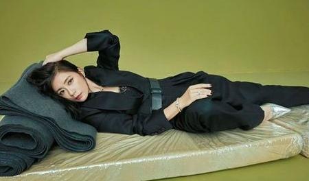 穿衣搭配|“夫妻本是同林鸟”,但抱歉!这一次修杰楷“救”了贾静雯了