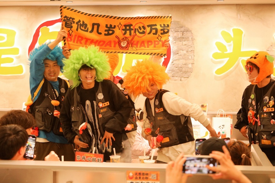 徐志胜|新综艺《何以“智”胜》今日开播 何广智徐志胜探索新兴职业