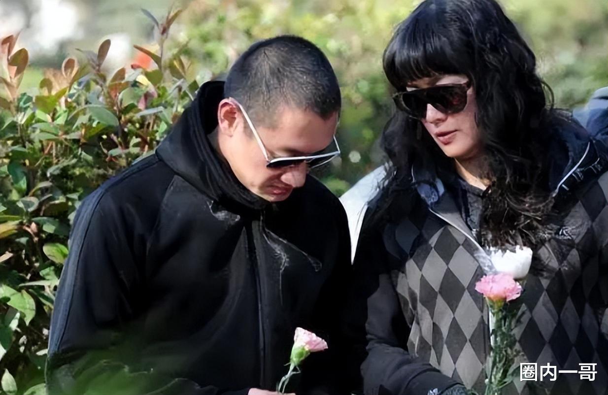 李钰：33岁患癌离世，男友汪雨已结婚生子，母亲的坚持让人泪目