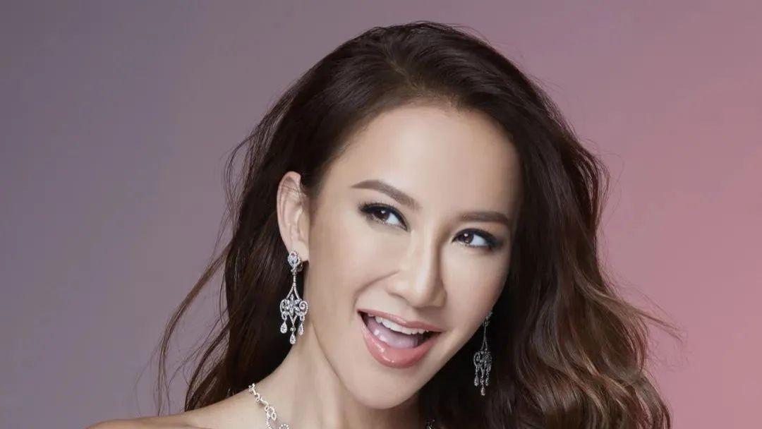 歌手李玟轻生去世，真正原因不是抑郁症，真相让人后怕