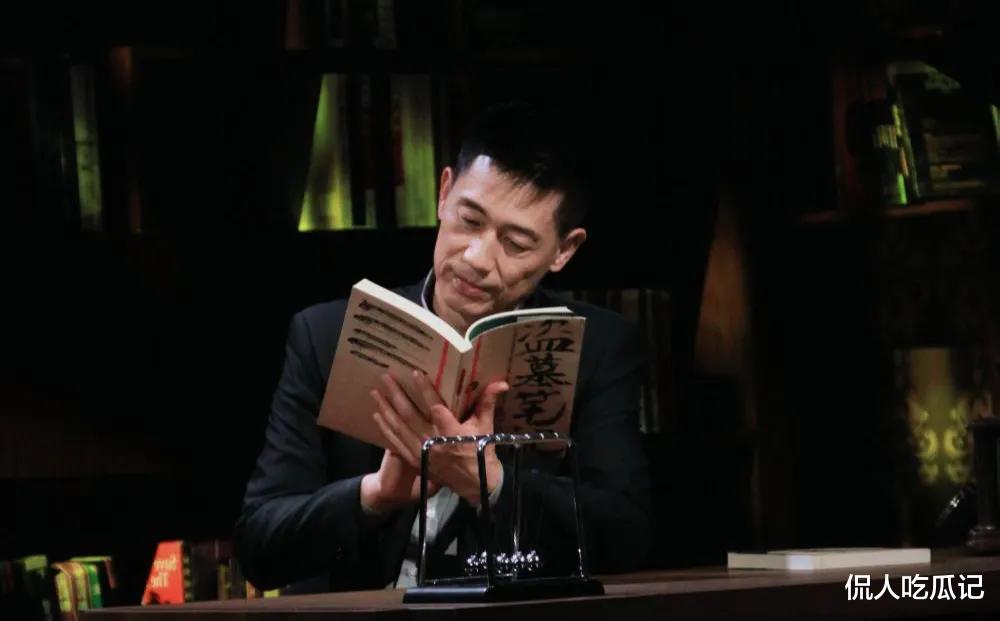 脐带|石凉:被《档案》主持耽搁的演员,与丛珊离婚后他也能迎来第二春