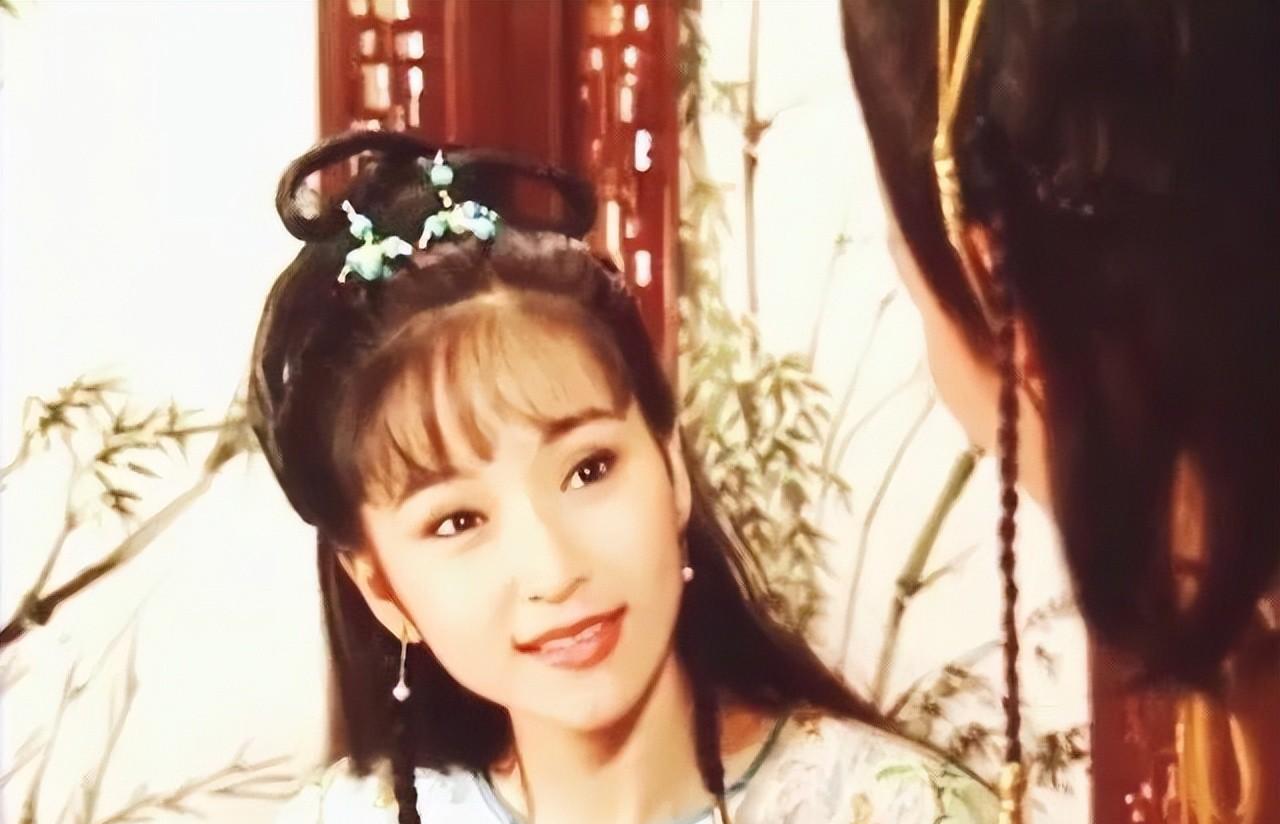 林黛玉|终于理解红楼梦导演了,假如她来演林黛玉,就不会被嫌美貌不够了