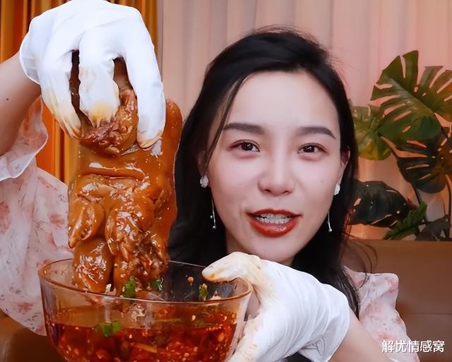 小贝|网红小贝饿了因虚假宣传被罚46W!上亿豪宅被扒,老公身份大有来头