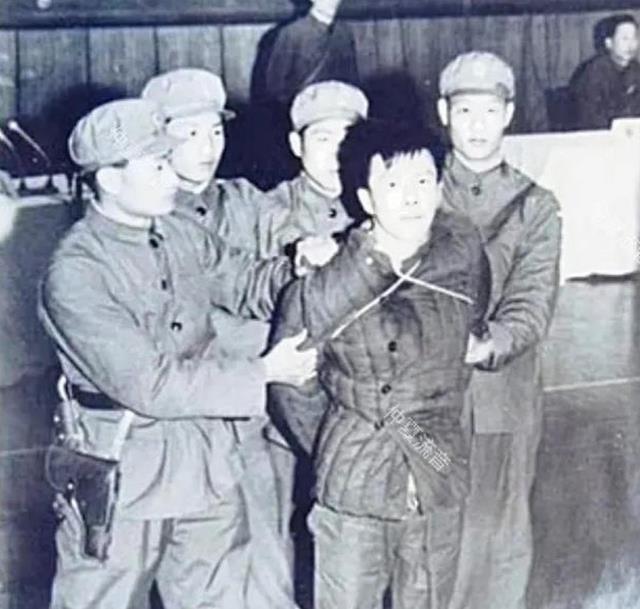 1983年严打,5位高干子弟被当作典型枪毙,全国刮起一阵扫恶风暴
