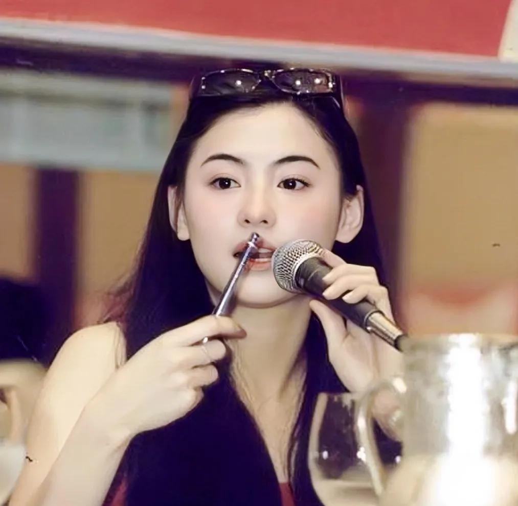 黄宗泽|42岁张柏芝,最新路透,美回巅峰时期