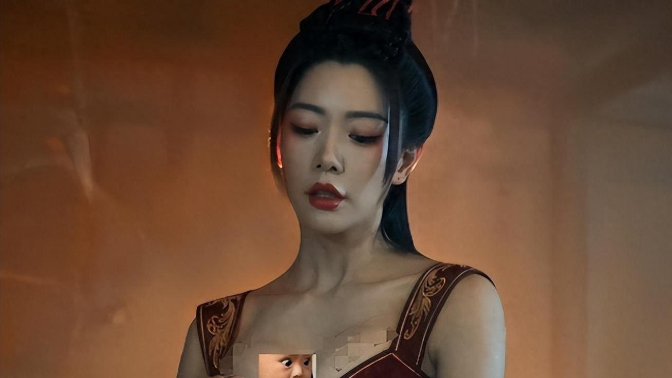 洪金宝儿子演《破冰》，观众痛骂直接露肉就行了，侮辱观众智商！