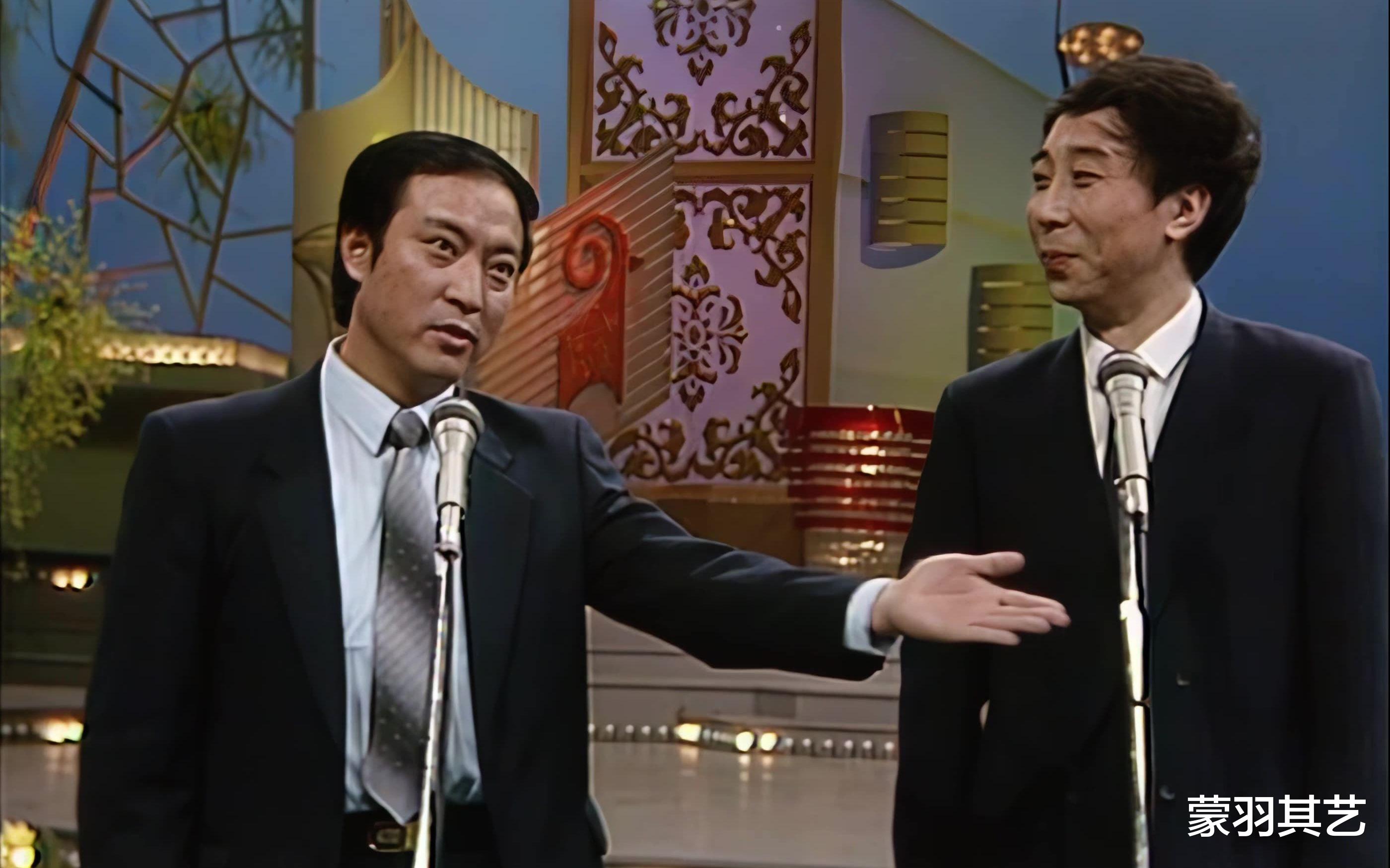 牛群|骂国足还得看春晚，30年经典又狠又辣，冯巩牛群才是讽刺界天花板