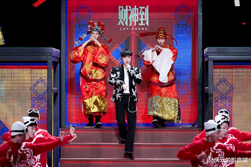 湖南卫视小年夜晚会首播，收视率夺冠，水平高，质量比肩央视春晚