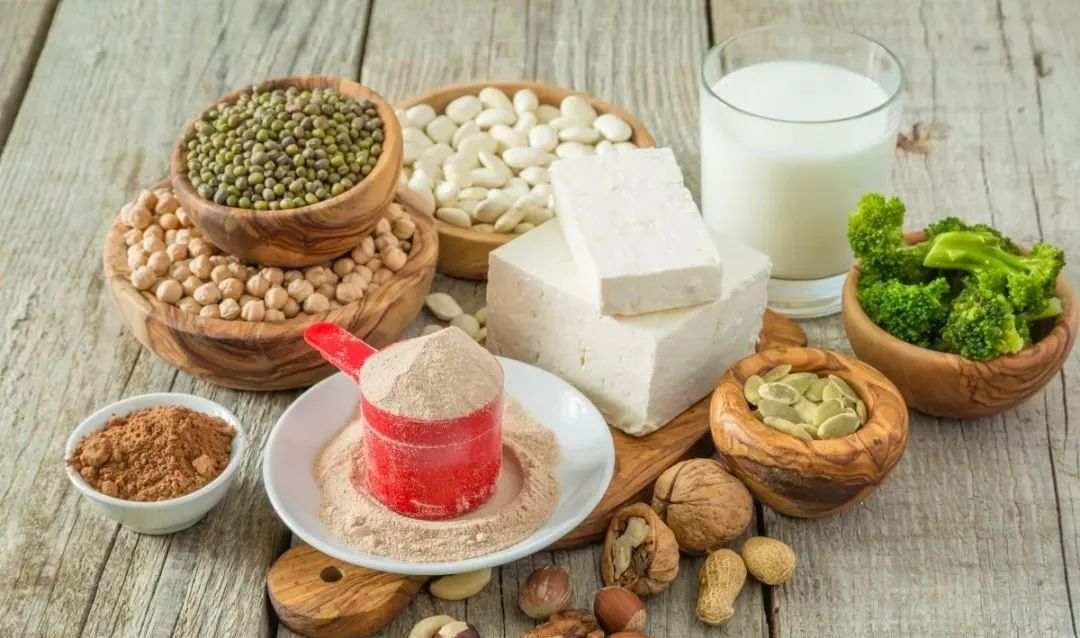 纯素食两个月降“三高”?医生提醒:要区分素食的“好”和“坏”