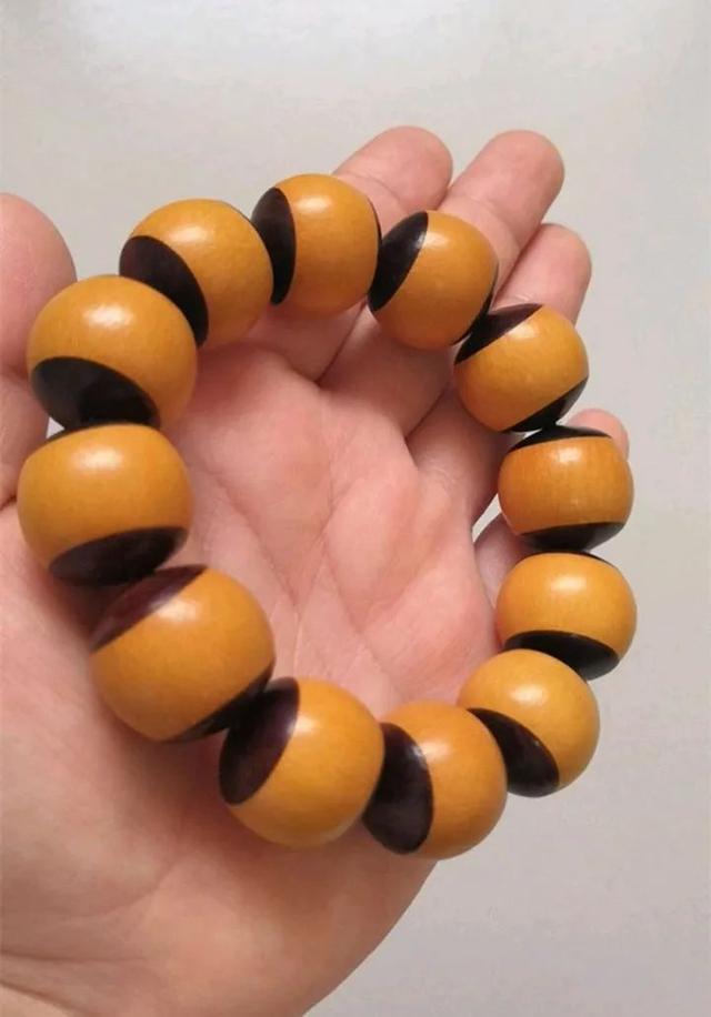 馋人!很多人看不上的小玩意儿,他一玩就是六七年,包浆红透