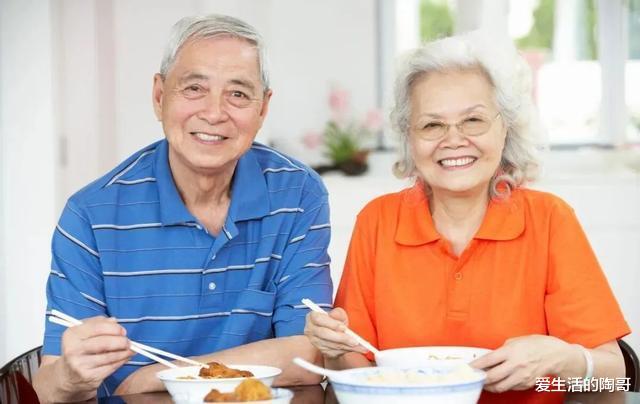 白菜|建议中老年:秋季多吃它,滋补身体,全身都是宝!