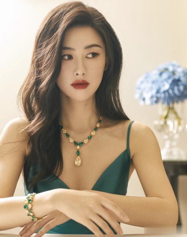 男士发型 脸上有这3个“特征”的女人，年纪越大越吃香！不仅抗老还有气质