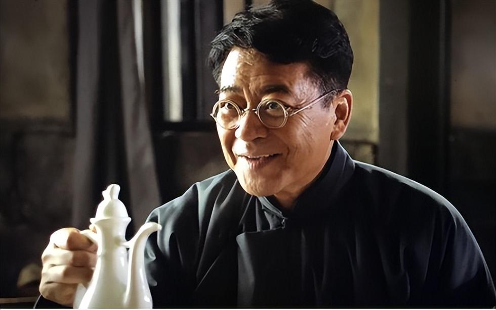 著名演员颜世魁:一生苦难,67岁的他单身无子嗣,母亲不敢老去