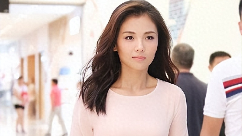 贤妻刘涛黑历史被扒出，被人公开指责：她技术很好，只求上位