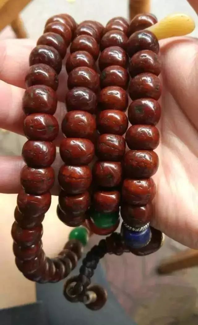 凤眼菩提|什么文玩的包浆,有凤眼这般治愈?