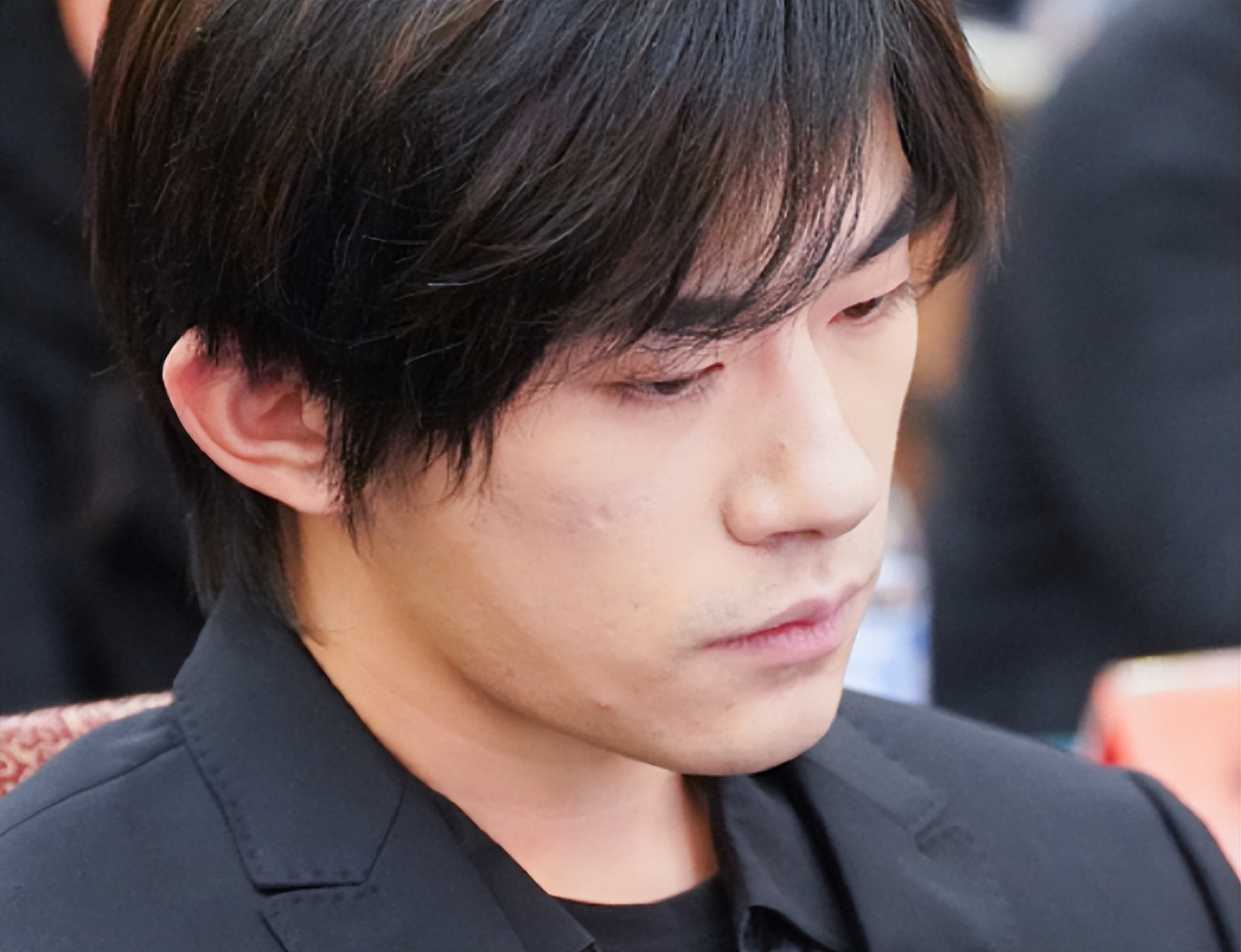 人民大会堂这一夜，把娱乐圈大佬的“名利场地位”体现得淋漓尽致