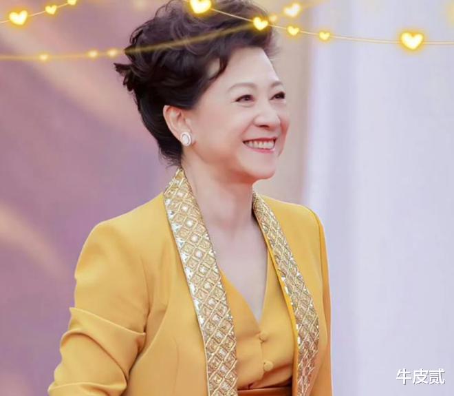 整容|有种倔强叫“我没整容”！明明从大饼脸变成V脸，真当观众瞎吗？