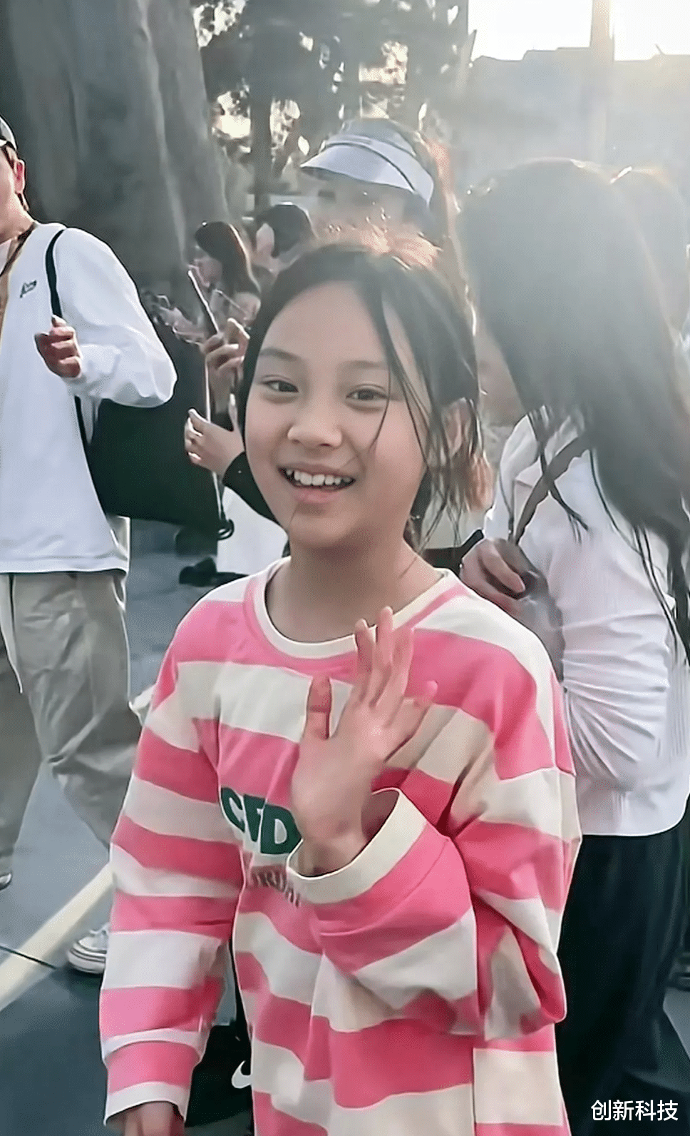 贾乃亮|甜馨,登上热搜!!