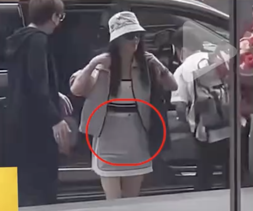 谢娜疑似怀三胎！带3个女儿逛商场，肚子隆起明显，被猜已有5个月身孕