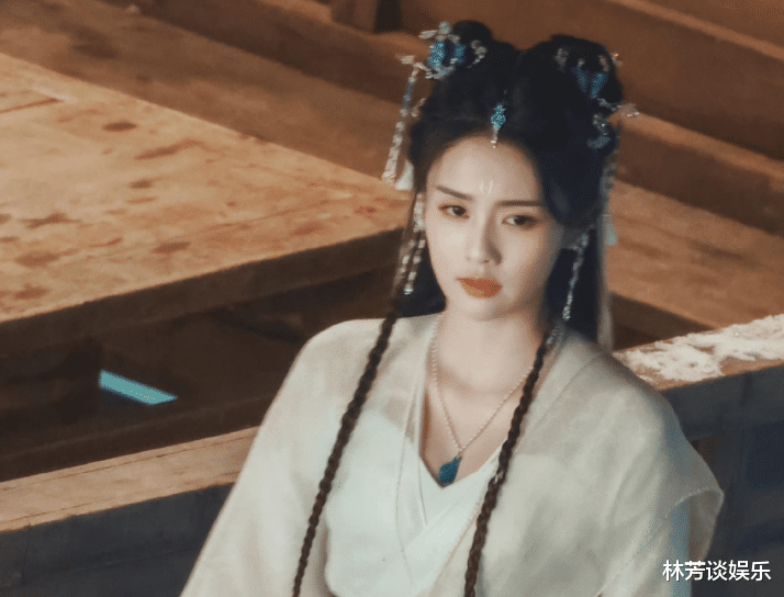 眼影 求求古装剧,别乱抹眼影了,显脏显肿,长得美也驾驭不了