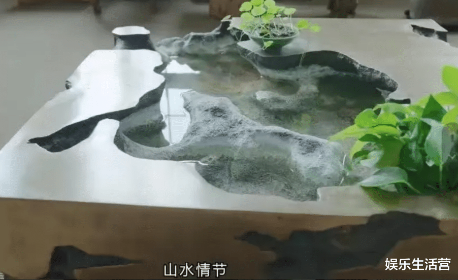 娱乐圈|还做梦？李亚鹏忍痛割宝，出3.5亿甩卖8亿太湖石，网友：35元成交