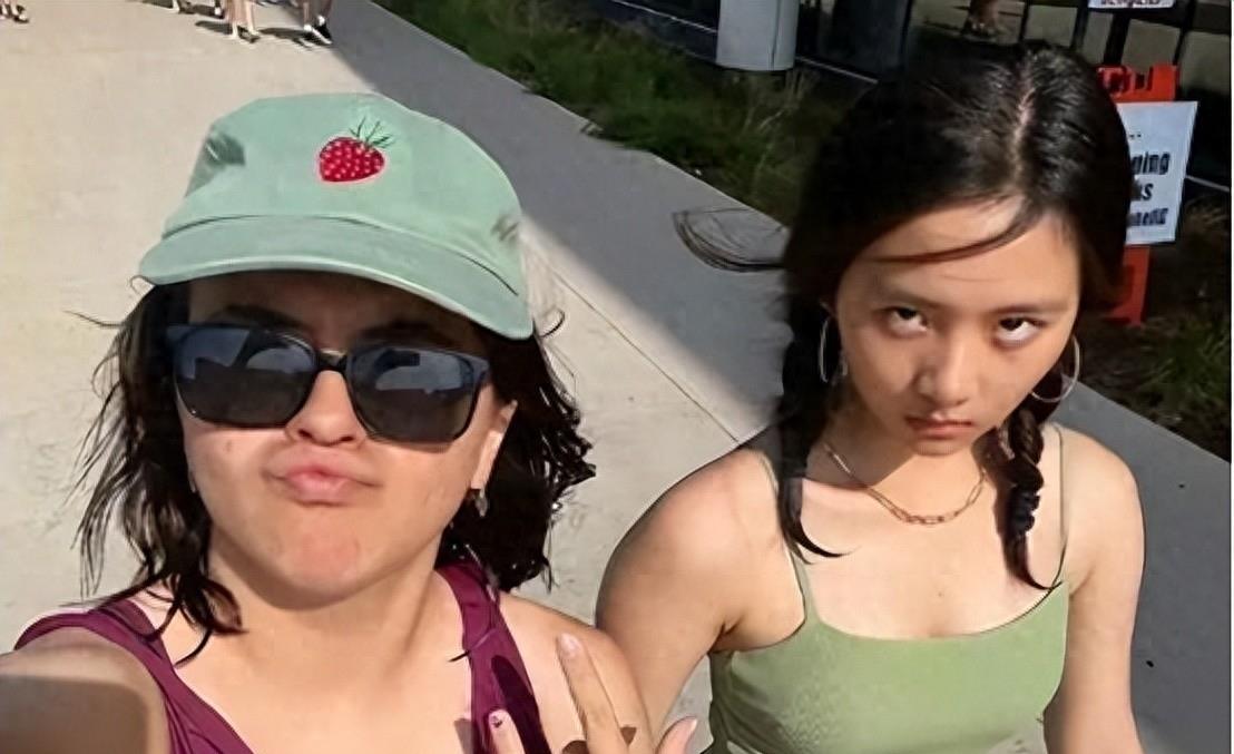 黄磊学霸人设崩塌了?“好爸爸、好丈夫”都是噱头?网友:他真会骗