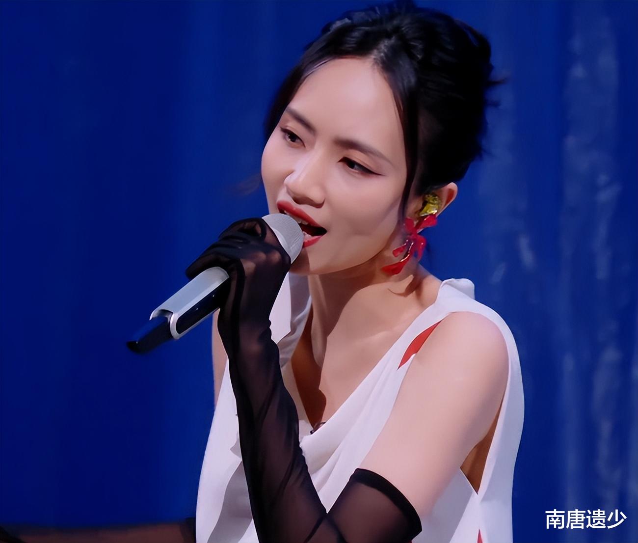 |《浪姐4》人气排名大洗牌，卢靖姗首次跻身三甲，5位姐姐名次暴跌