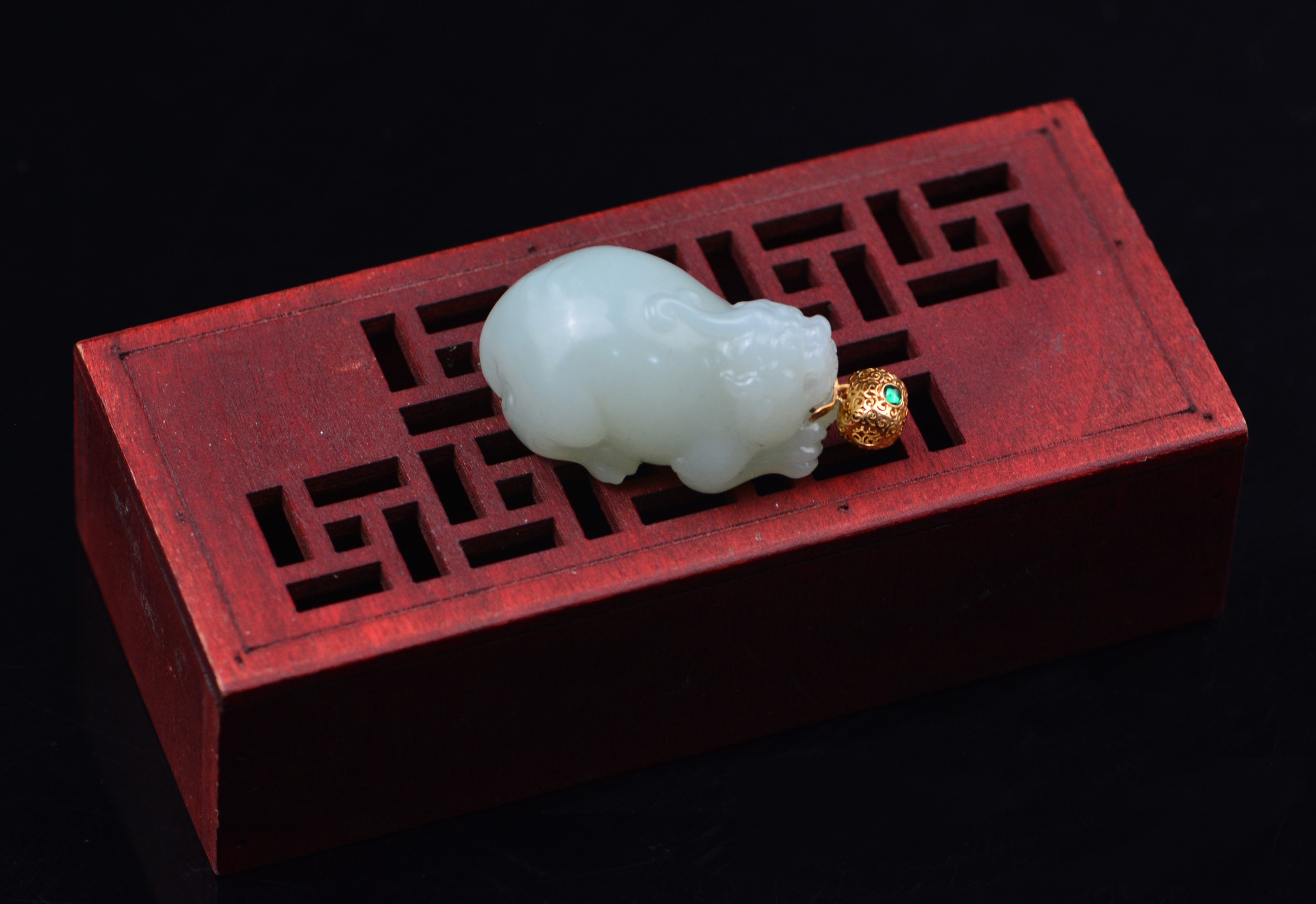 |翠芭莎和田玉:一翠值千金!